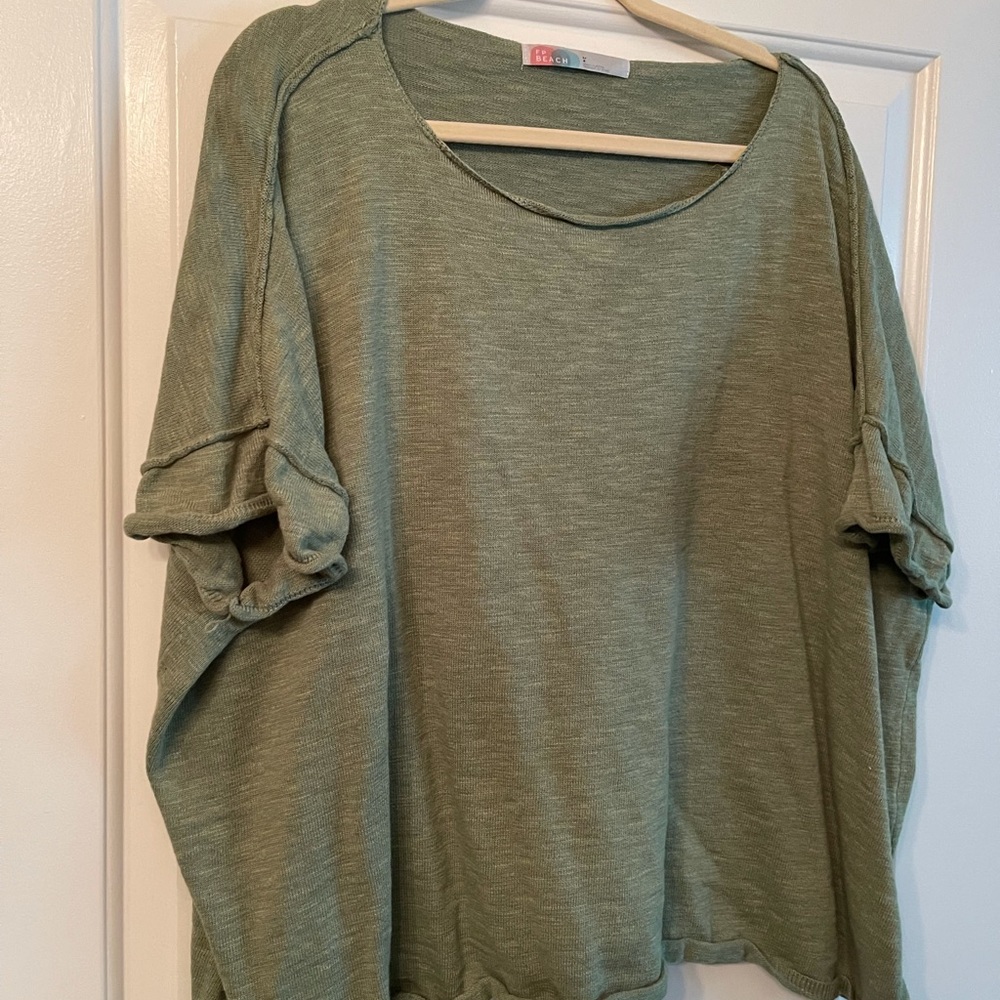 EUC Free People oversized sweater